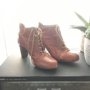 Vintage Nine West Booties